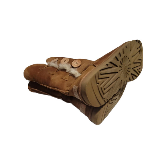 UGG 13" Tall Women's Bailey Button Triplet Chestnut Brown Boots Size 8 - Picture 3 of 4